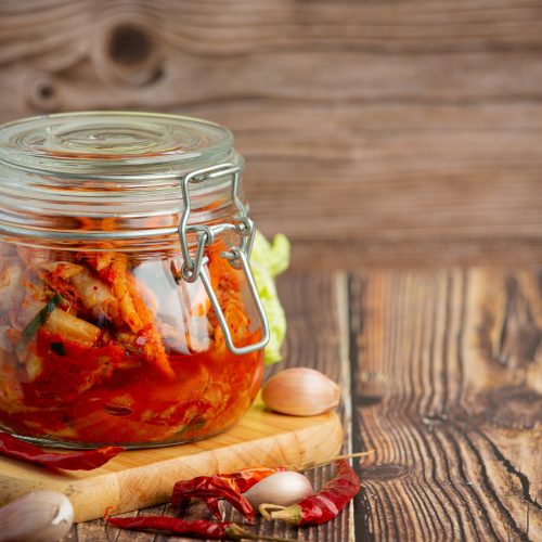 Nakládané papriky s dekem: 2 lahodné recepty, které vás zaujmou